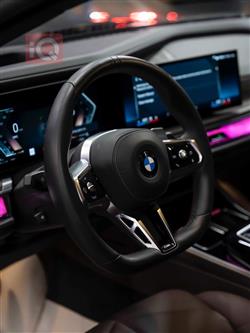 بي ام دبليو الفئة 7